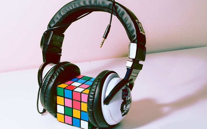 style-headphones-rubik-s-cube-wallpaper-preview